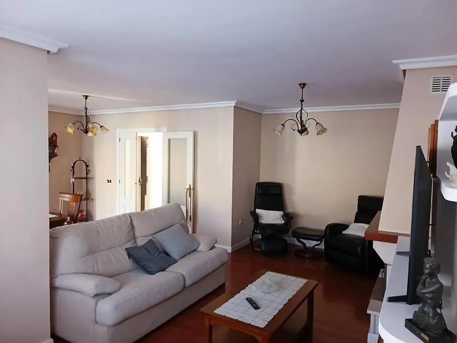 Gran Vivienda Unifamiliar Centrica Y Cercana Al Mar Aguadulce  0*, Aguadulce (Almeria)