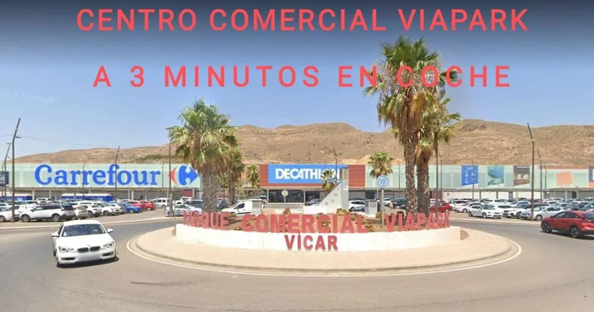 Gran Vivienda Unifamiliar Centrica Y Cercana Al Mar Aguadulce  Aguadulce (Almeria)